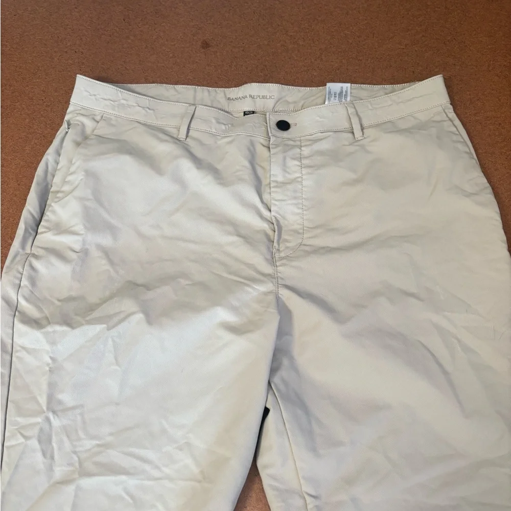Banana Republic Men's Beige Chinos 40x29